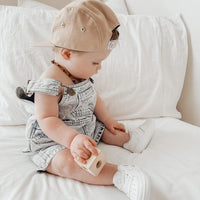 QToys Cube Rattle