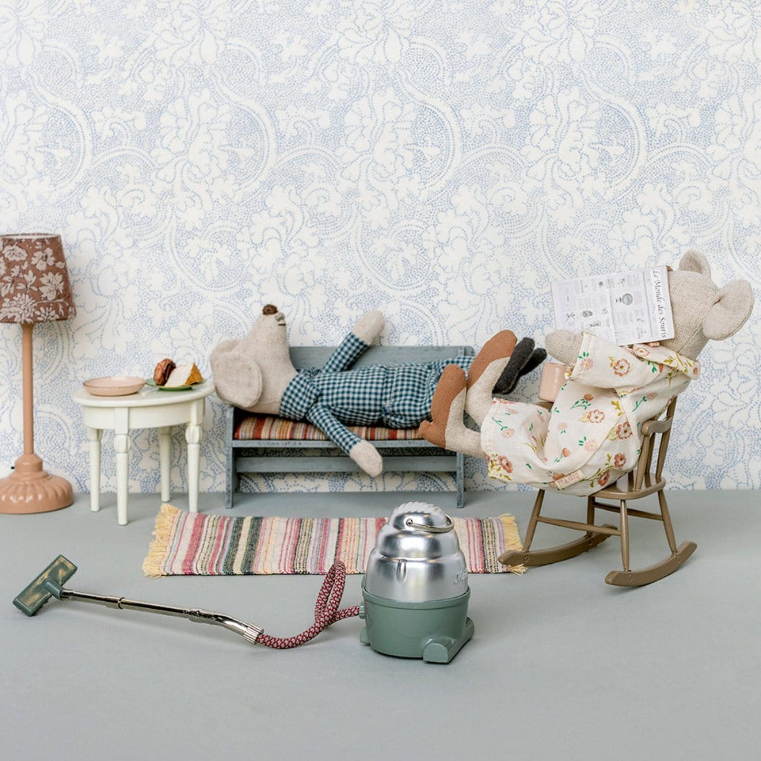 Maileg Bench Mouse