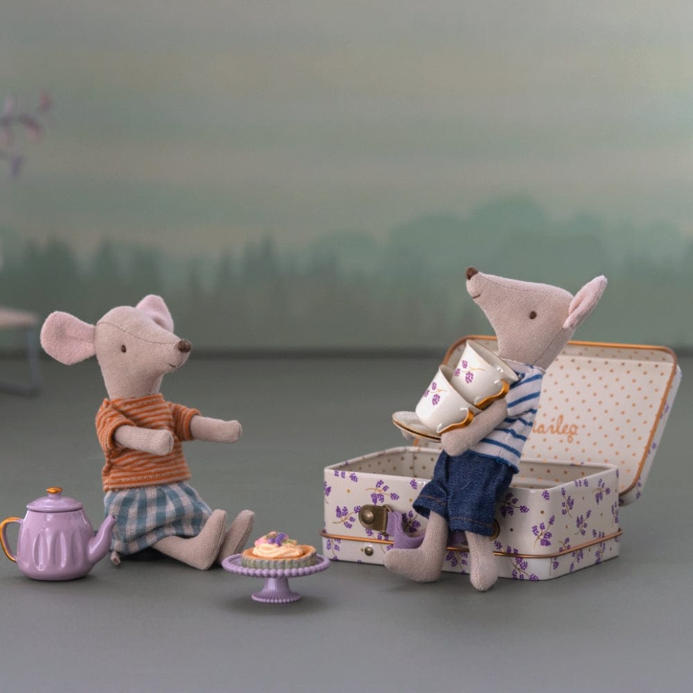 Maileg Afternoon Treat for Mouse - Blue Madelaine