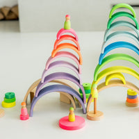 Grimm's Rainbow Neon Green 10 Piece + Neon Friends Green