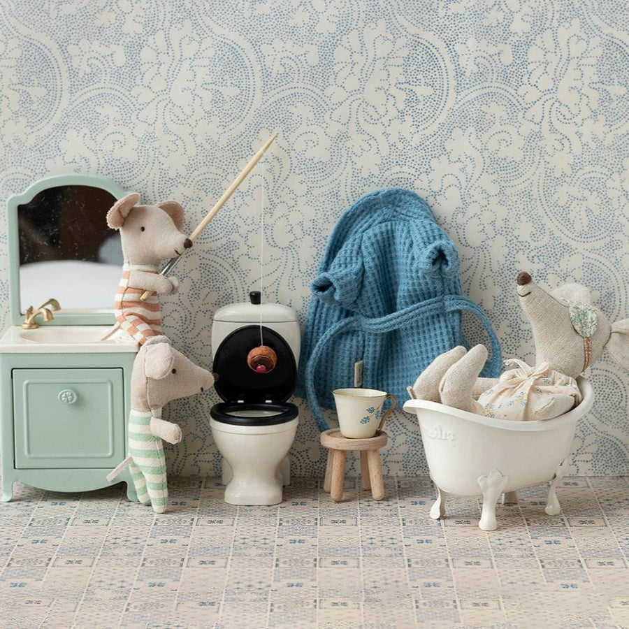 Maileg Bathtub Mouse 2024