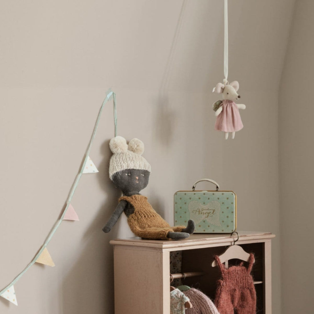 Maileg Angel Mouse in Suitcase