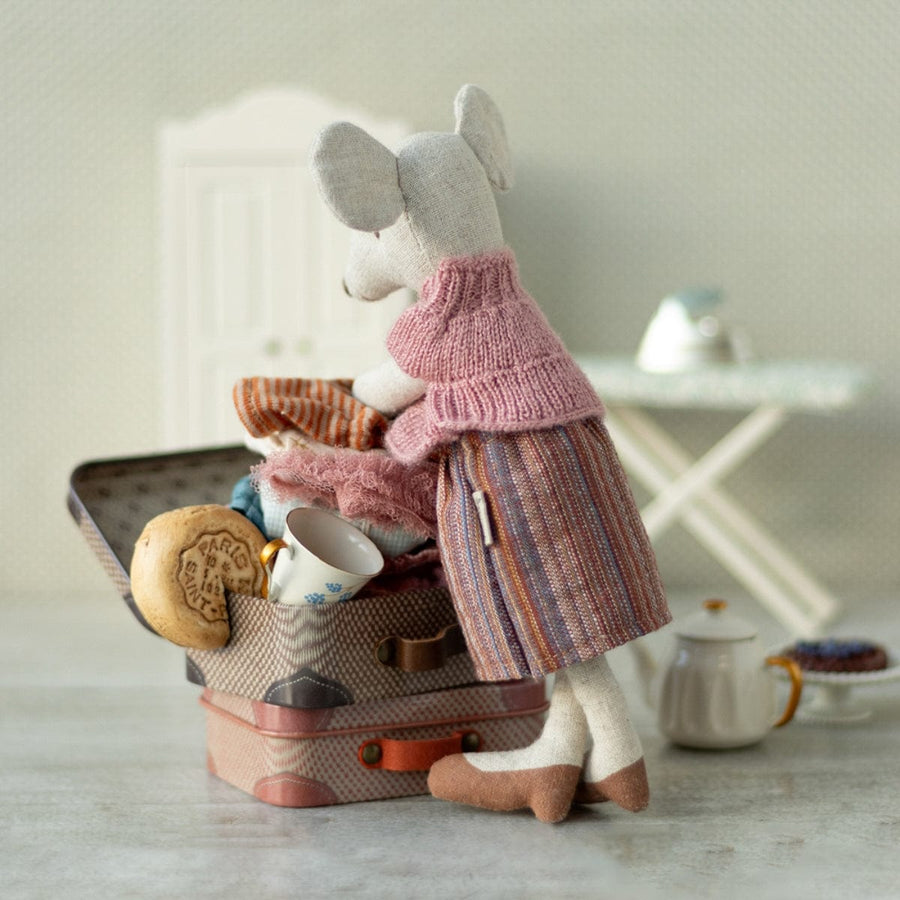 Maileg Mouse Knitted Blouse & Skirt in Suitcase Grandma Mouse