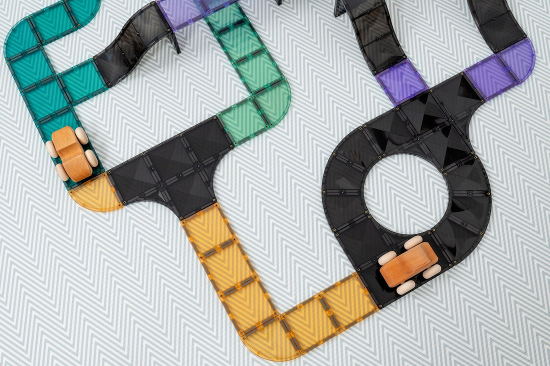 Connetix Tiles Roads Ramps and Intersections Pack 16 Piece