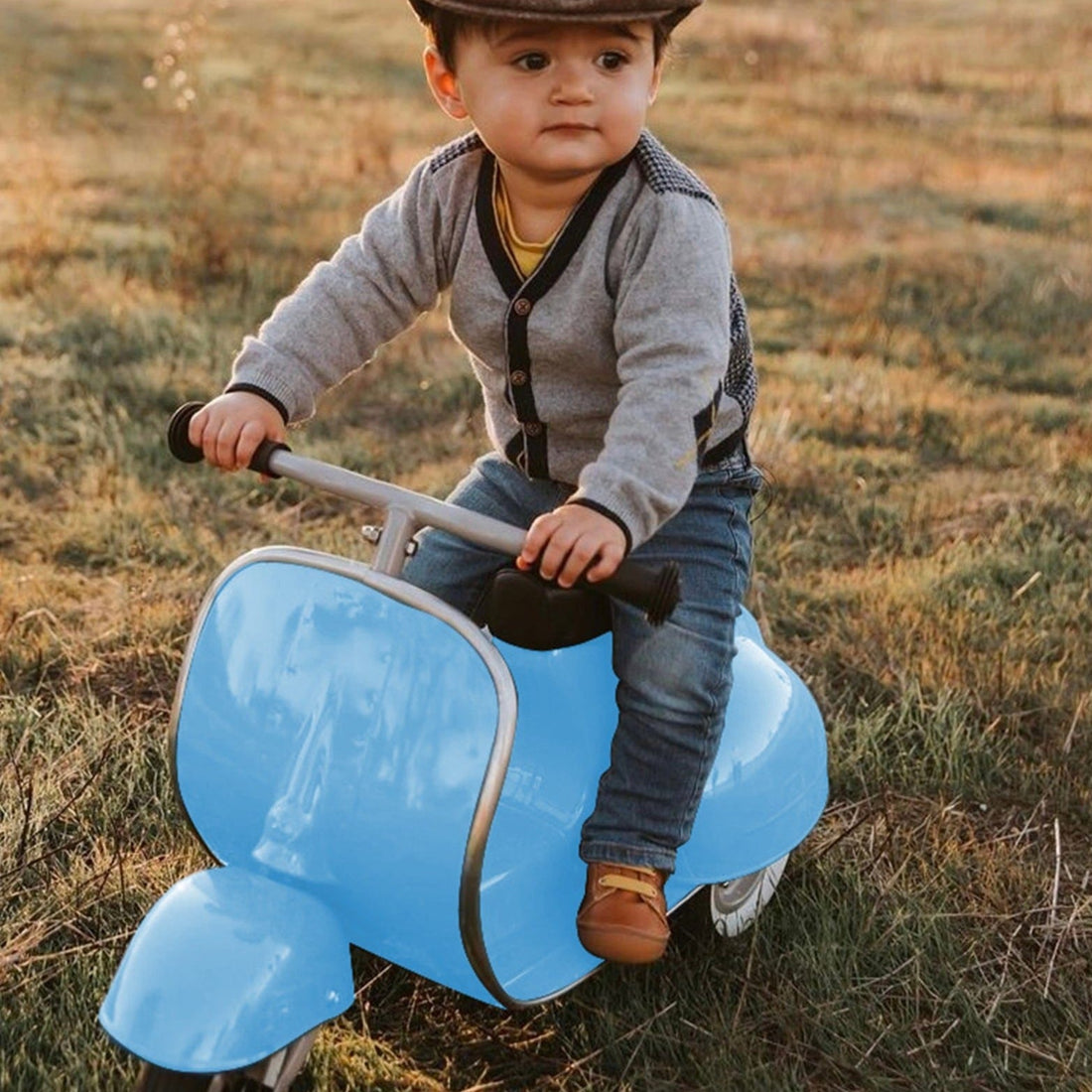 Ambosstoys Primo Classic Sky Blue Ride-On  (Leather Seat)