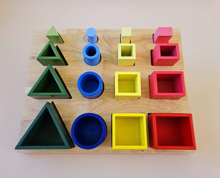 QToys 3D Sorting and Nesting Board