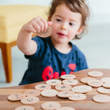 Freckled Frog Sign Language Wooden Disks
