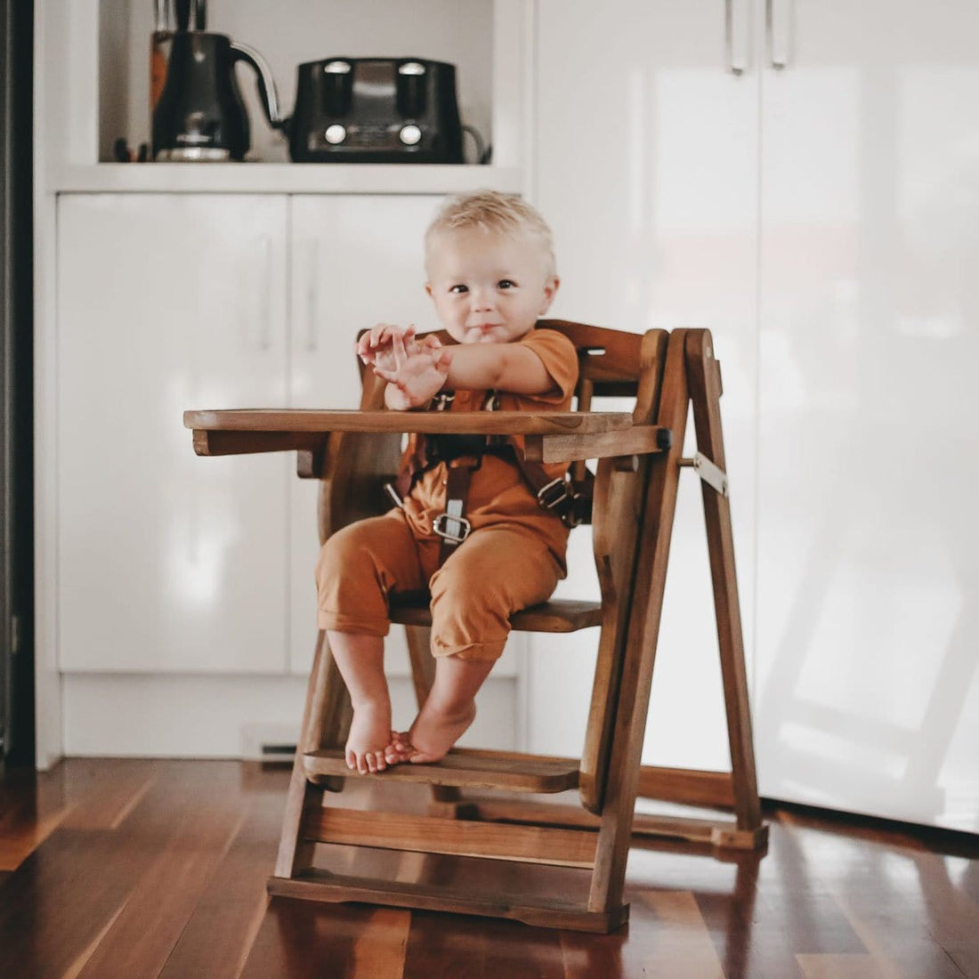 QToys Hi-Lo Chair