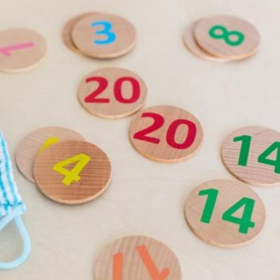 Freckled Frog Numbers 1-20 Wooden Matching Pairs