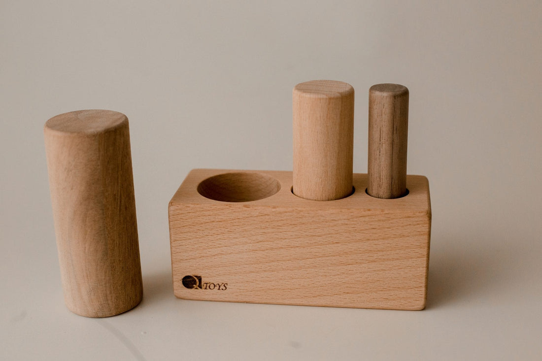 QToys 3 Pole Puzzle