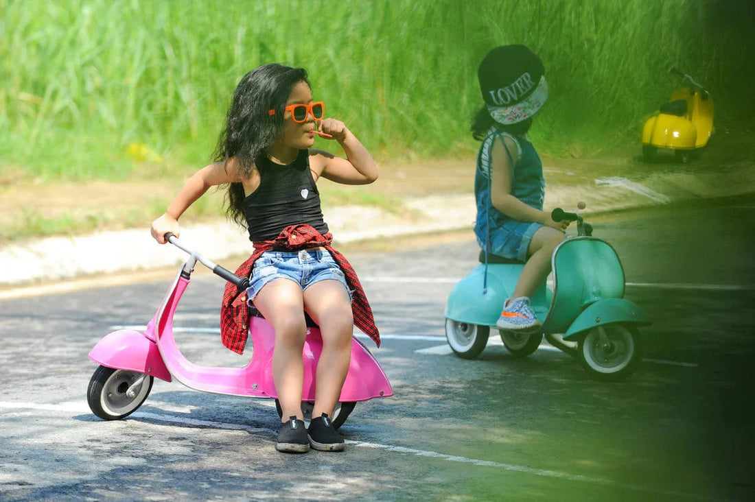 Ambosstoys Primo Classic Pink Ride-On  (Leather Seat)