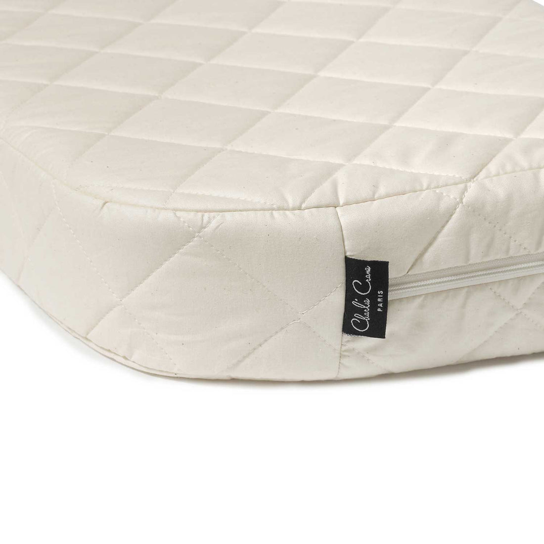 Charlie Crane Muka / Yomi Mattress 140