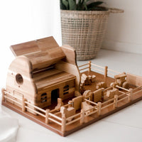 QToys Farm Barn