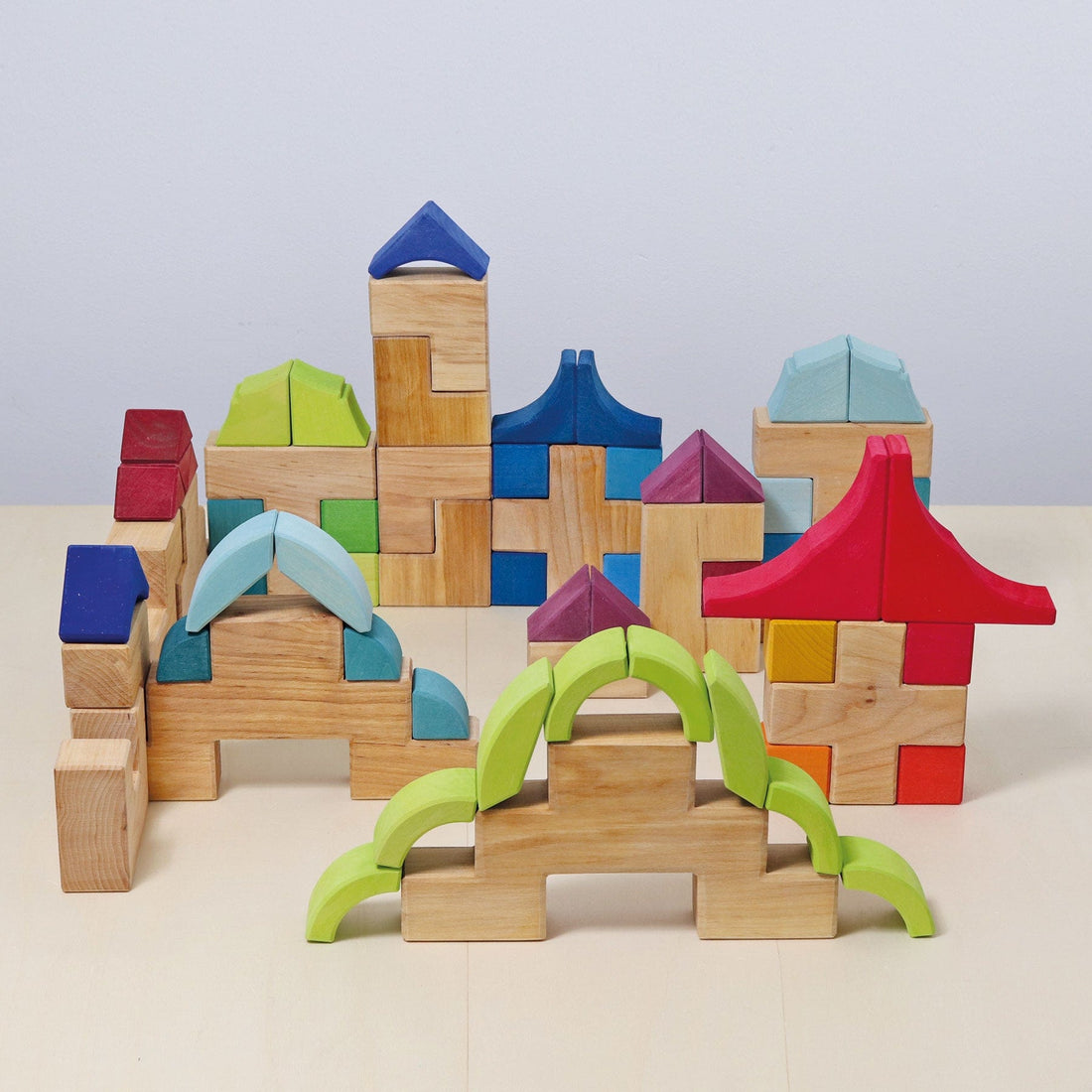 Grimm's Building Set Arcs in Squares