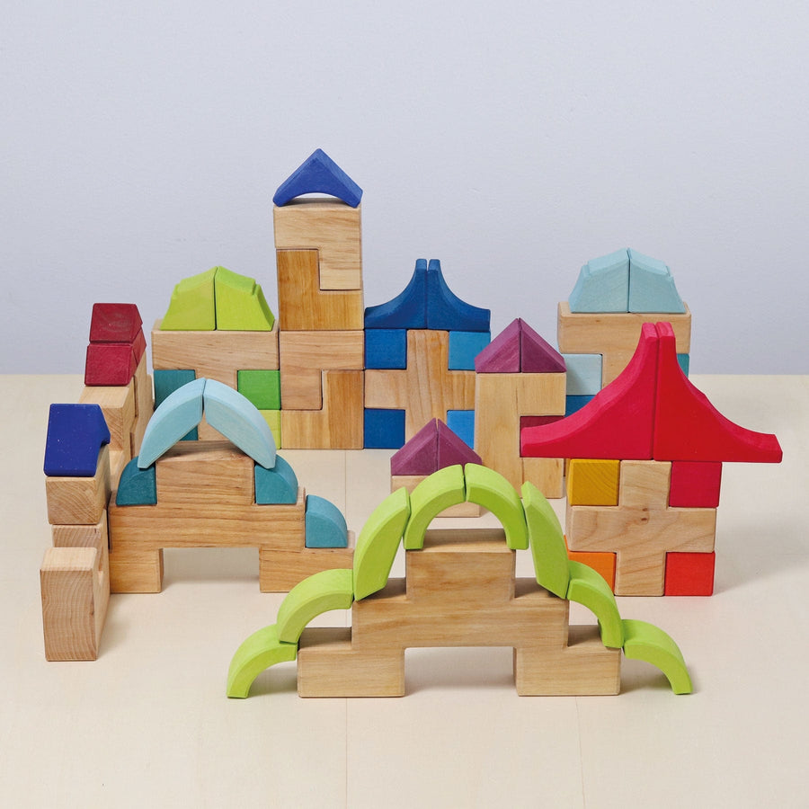 Grimm's Building Set Arcs in Squares