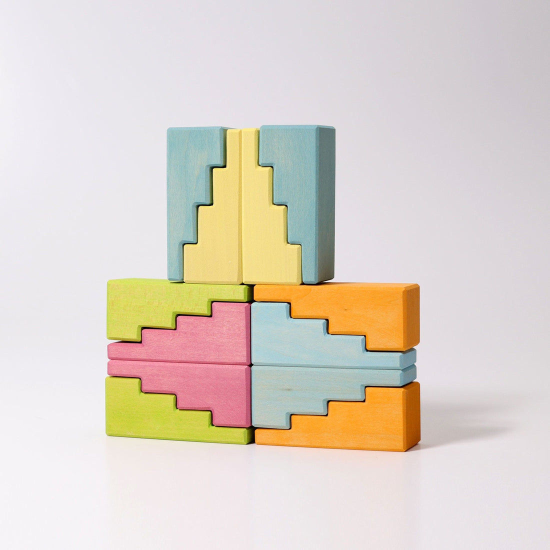Grimm’s Stepped Roofs Pastel