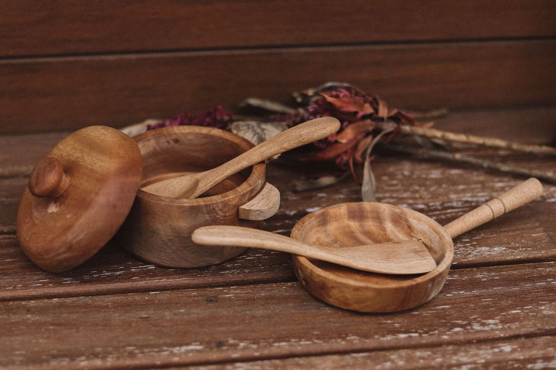 QToys Mahogany Pot and Pan Set
