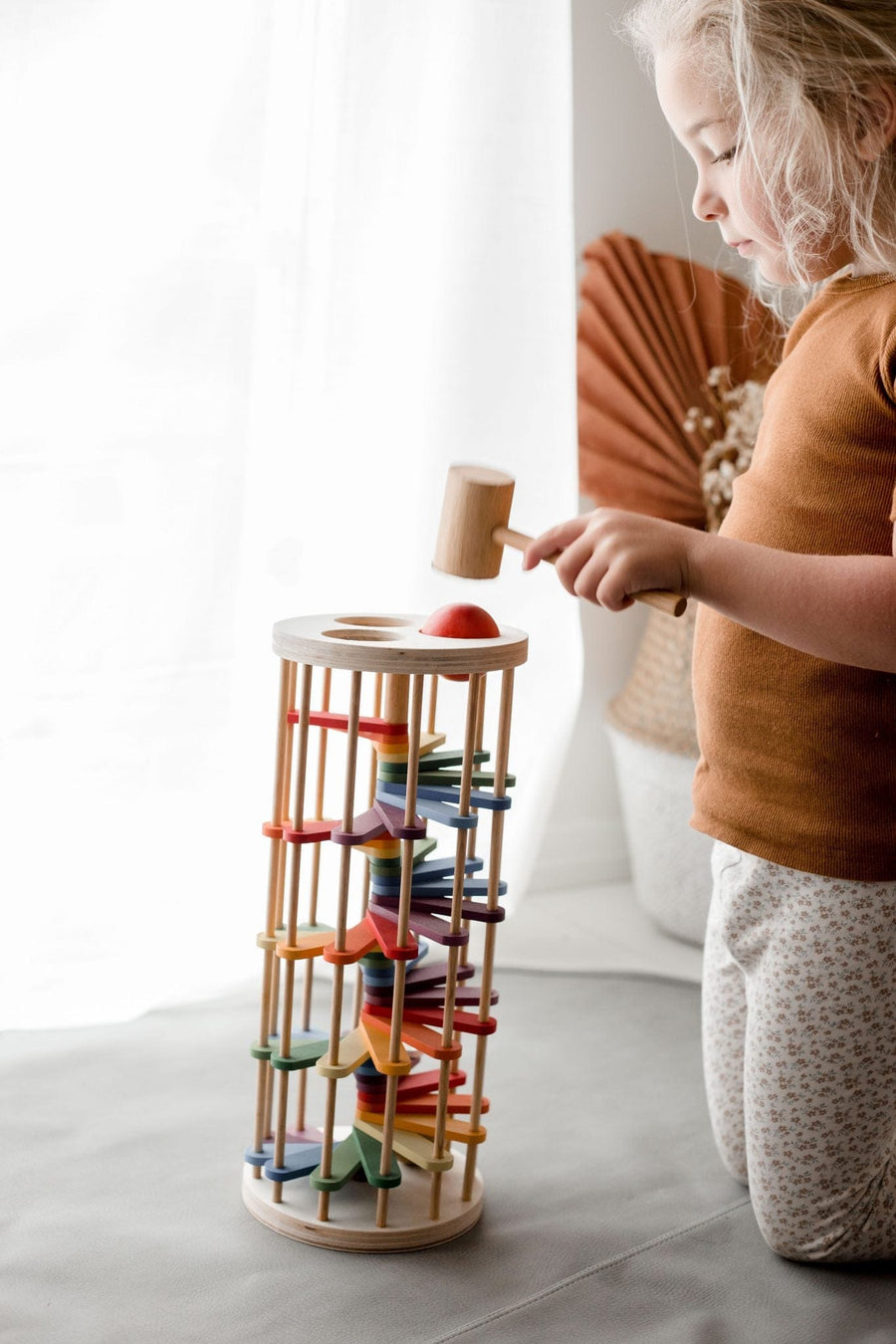 QToys Pound A Ball Tower