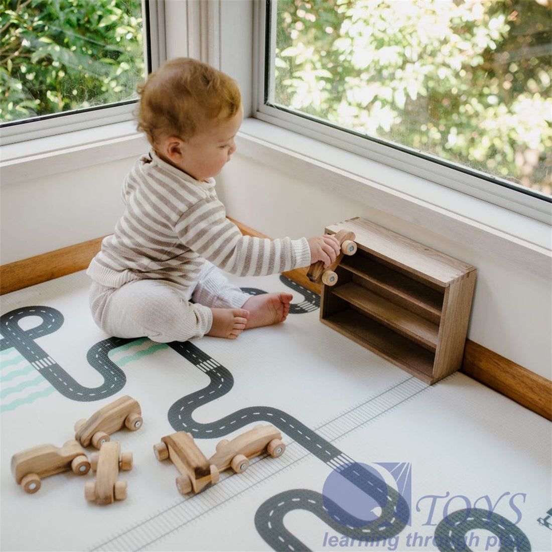 QToys Wooden Car Play Set