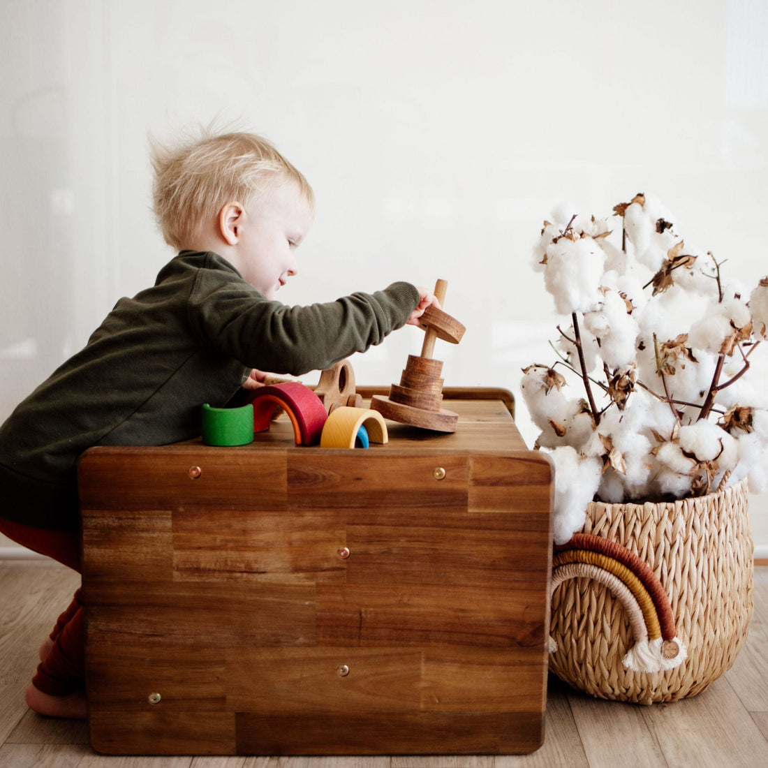 QToys 3 in1 Toddler Chair