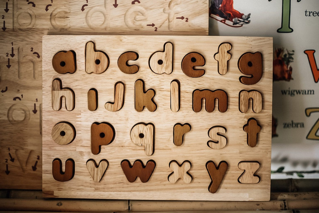 QToys Natural Lowercase Puzzle