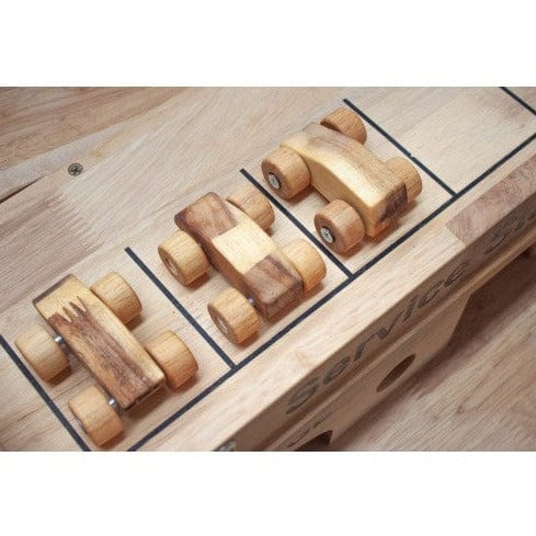 QToys Solid Wooden Service Station