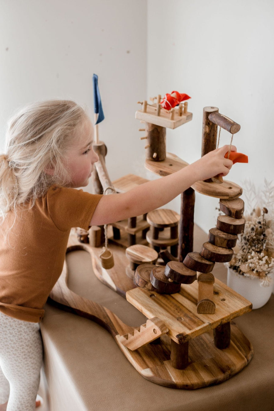 QToys Tree House Complex