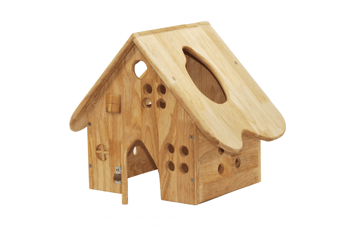 QToys Wooden Barn House
