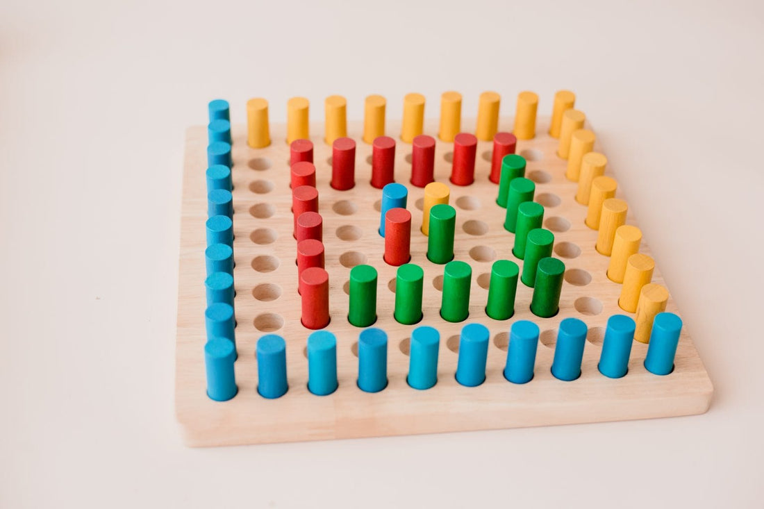 QToys Wooden Peg Board