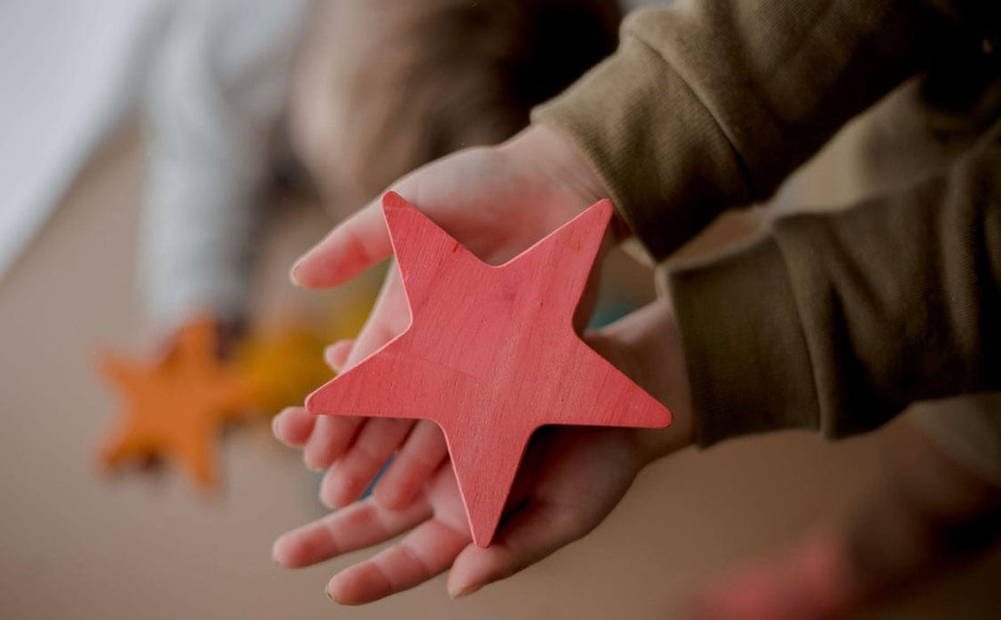 QToys Wooden Stars Set of 10