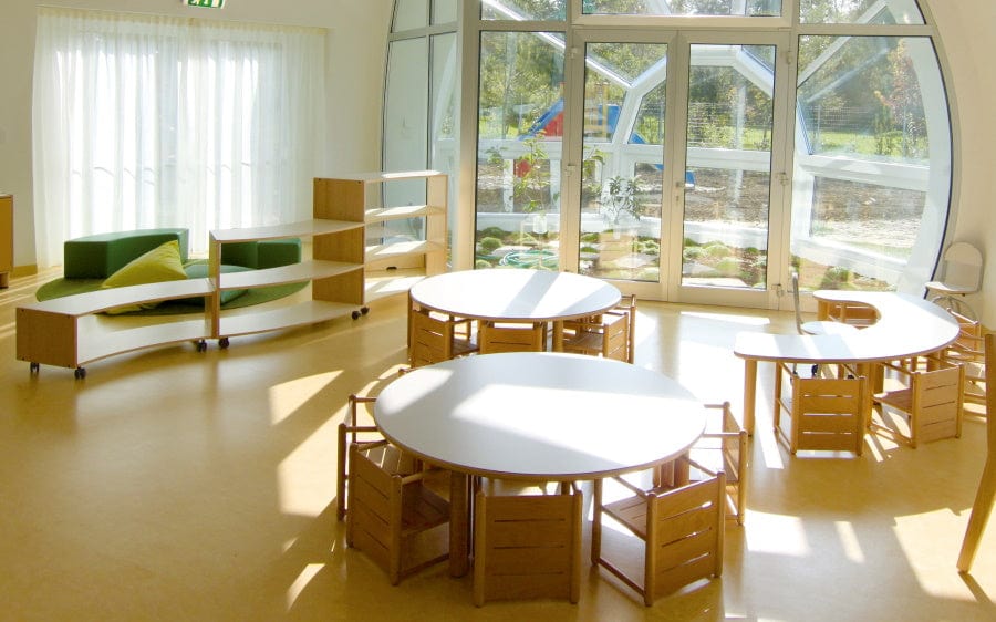 GAM Furniture Round Table