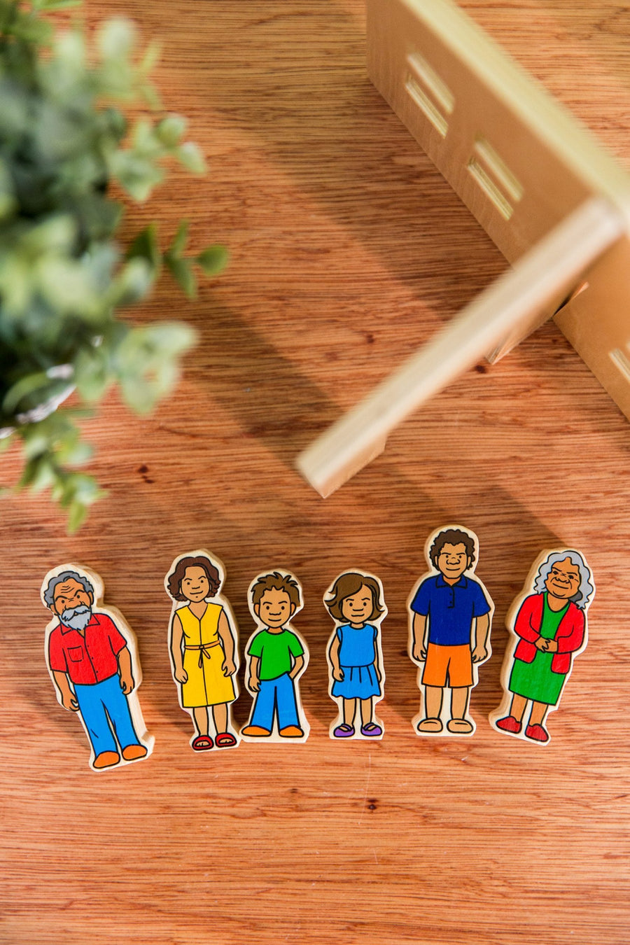 Freckled Frog Indigenous Family - Wooden Set of 6