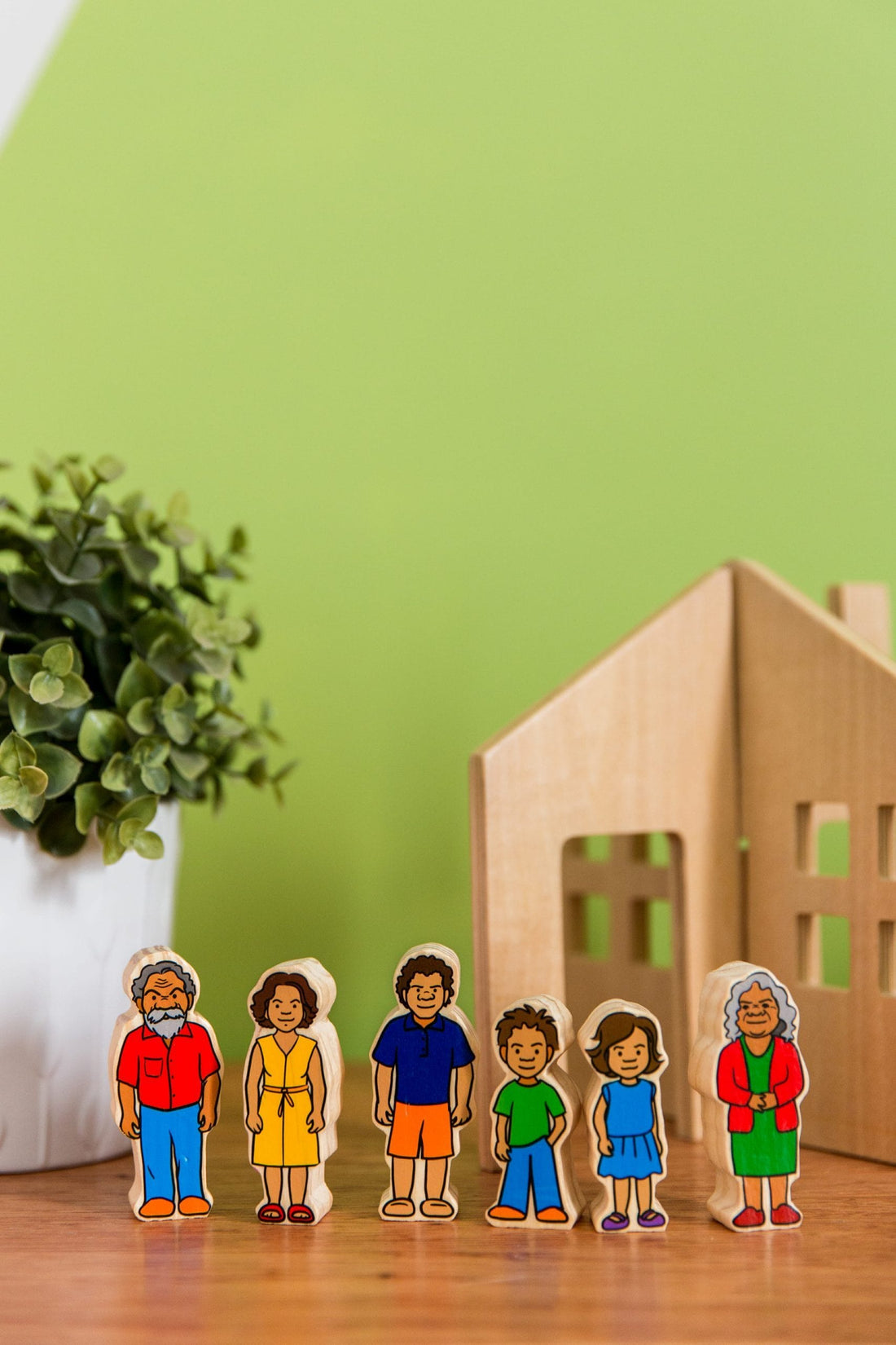 Freckled Frog Indigenous Family - Wooden Set of 6
