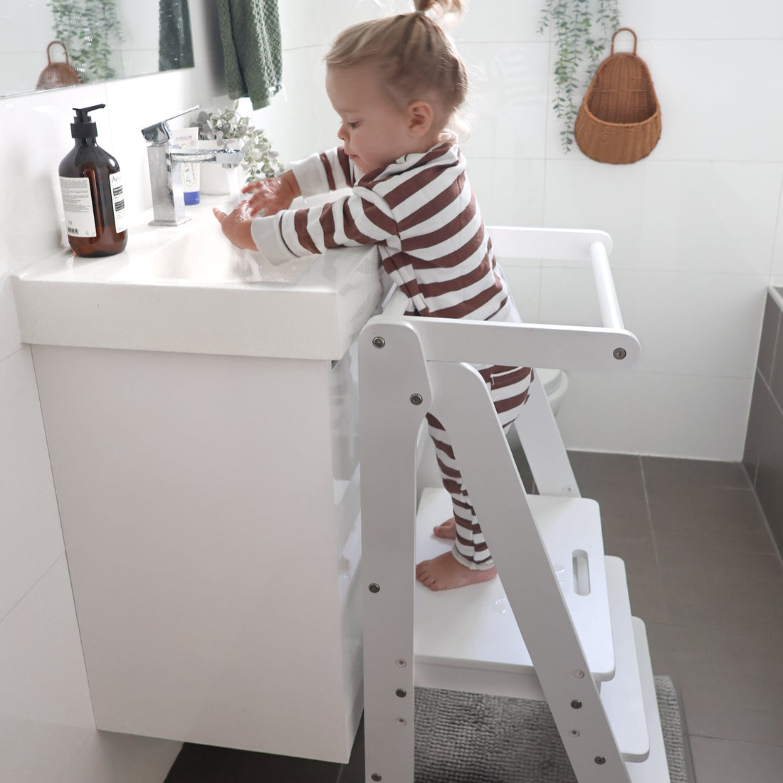 Toypark Folding Learning Tower-White