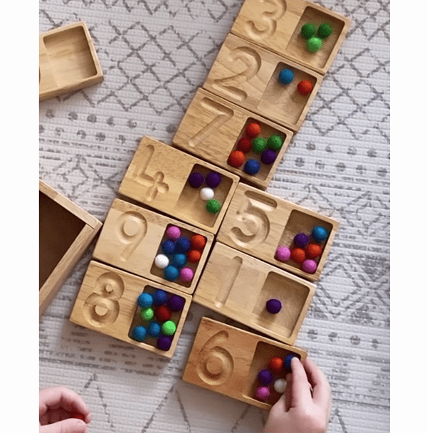 QToys Writing And Counting Trays