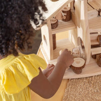Guidecraft Woodlands Dollhouse Set