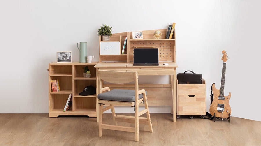 My Duckling Solid Wood Study Desk With Easel