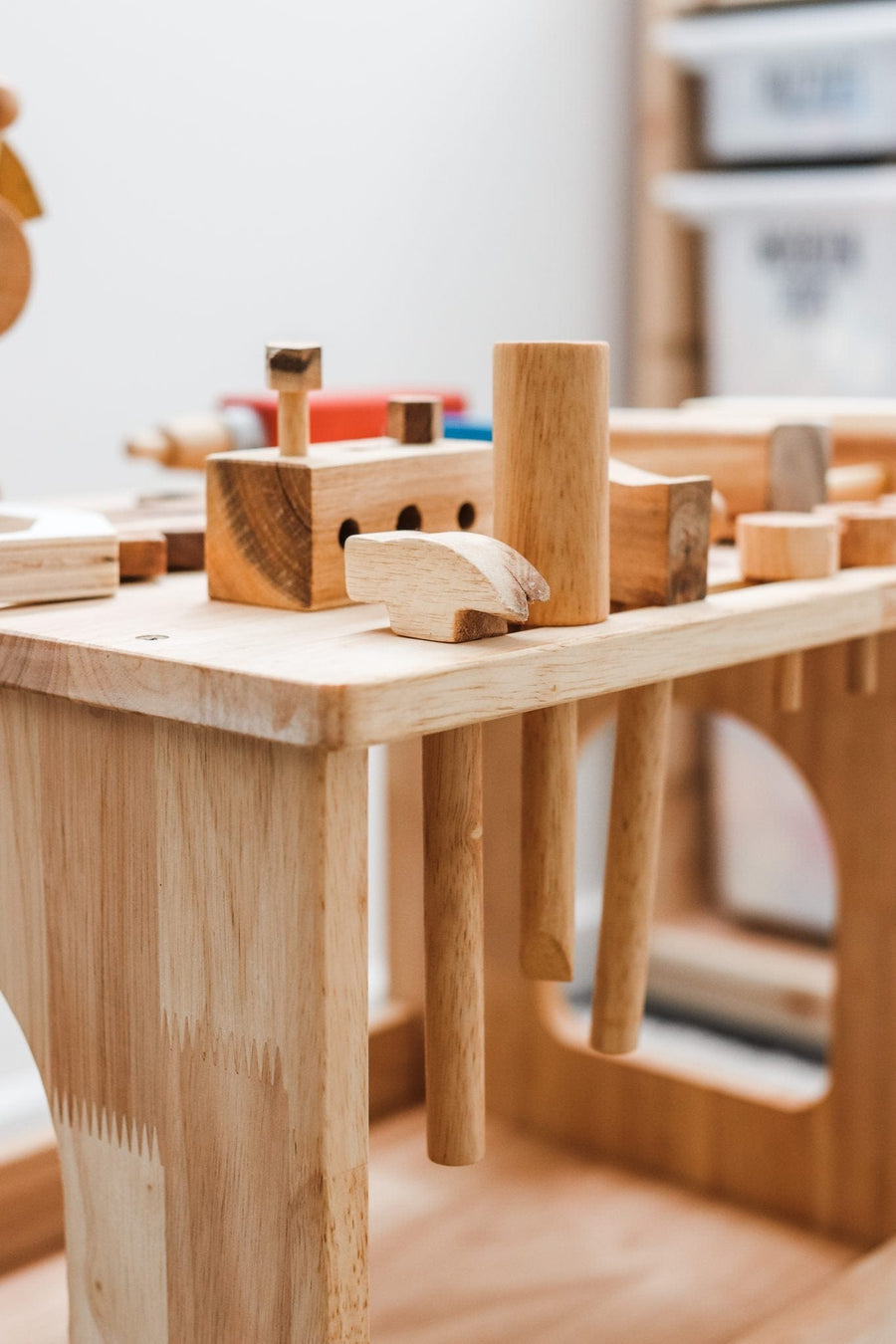 QToys Wooden Work Bench